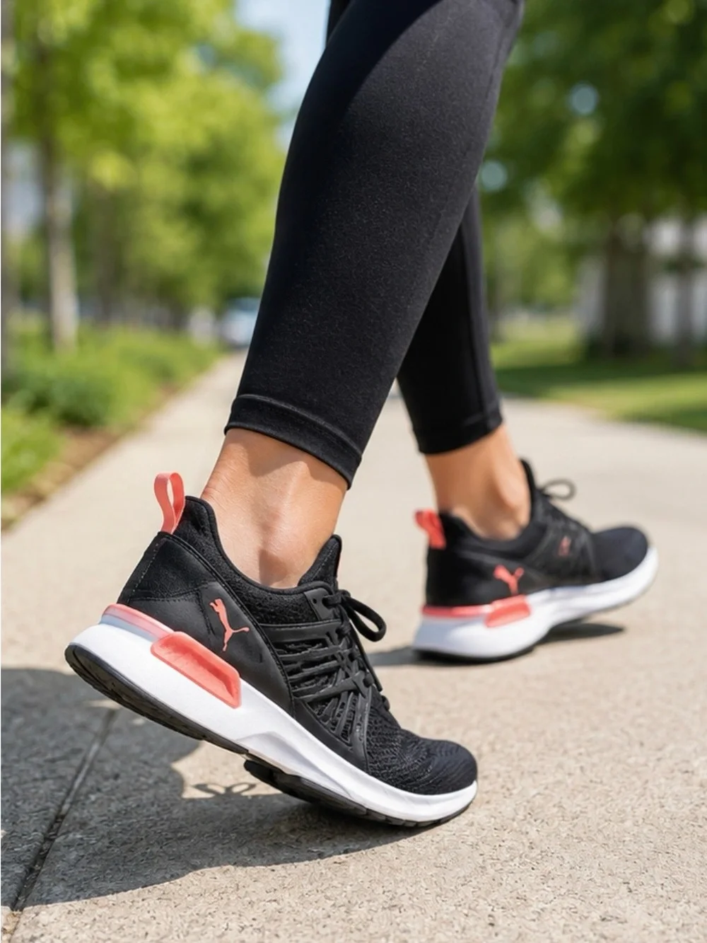 Puma Women's Black & Coral Athletic Running Shoes Size 8 1/2